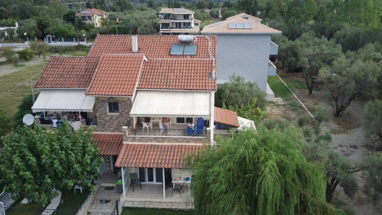Queen Bay Studios Vasilikí Exteriér fotografie