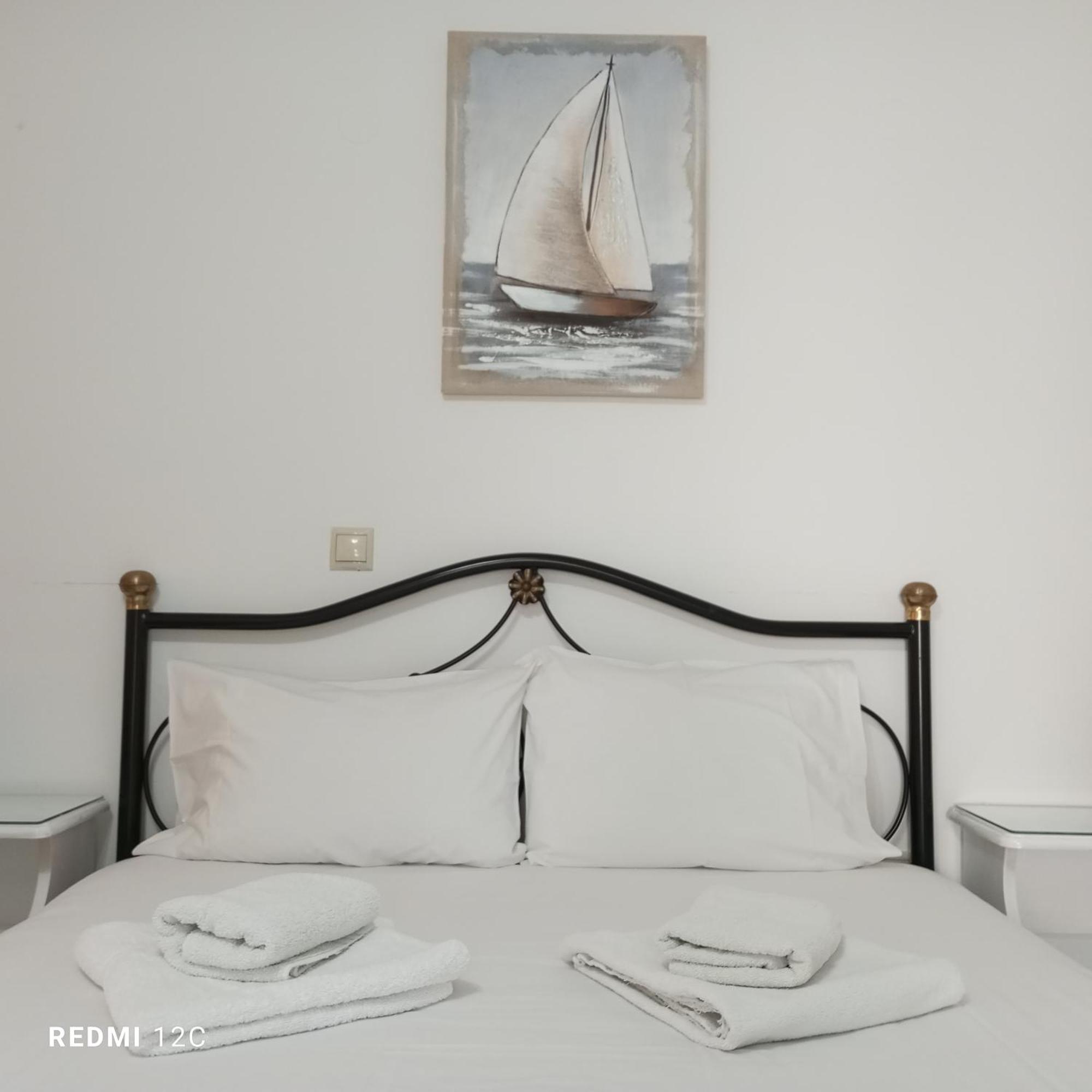 Queen Bay Studios Vasilikí Pokoj fotografie