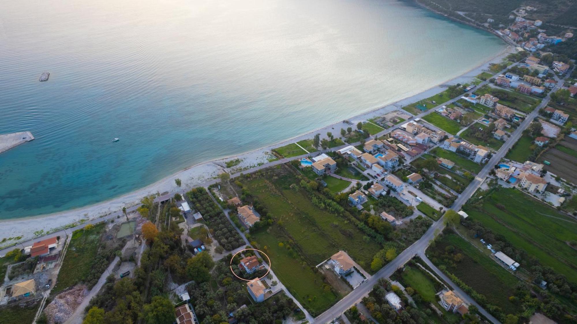 Queen Bay Studios Vasilikí Exteriér fotografie